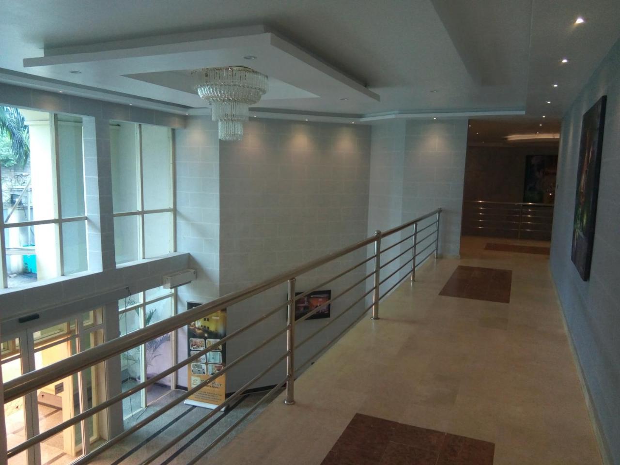 伊甸克里斯特度假酒店 Enugu 外观 照片
